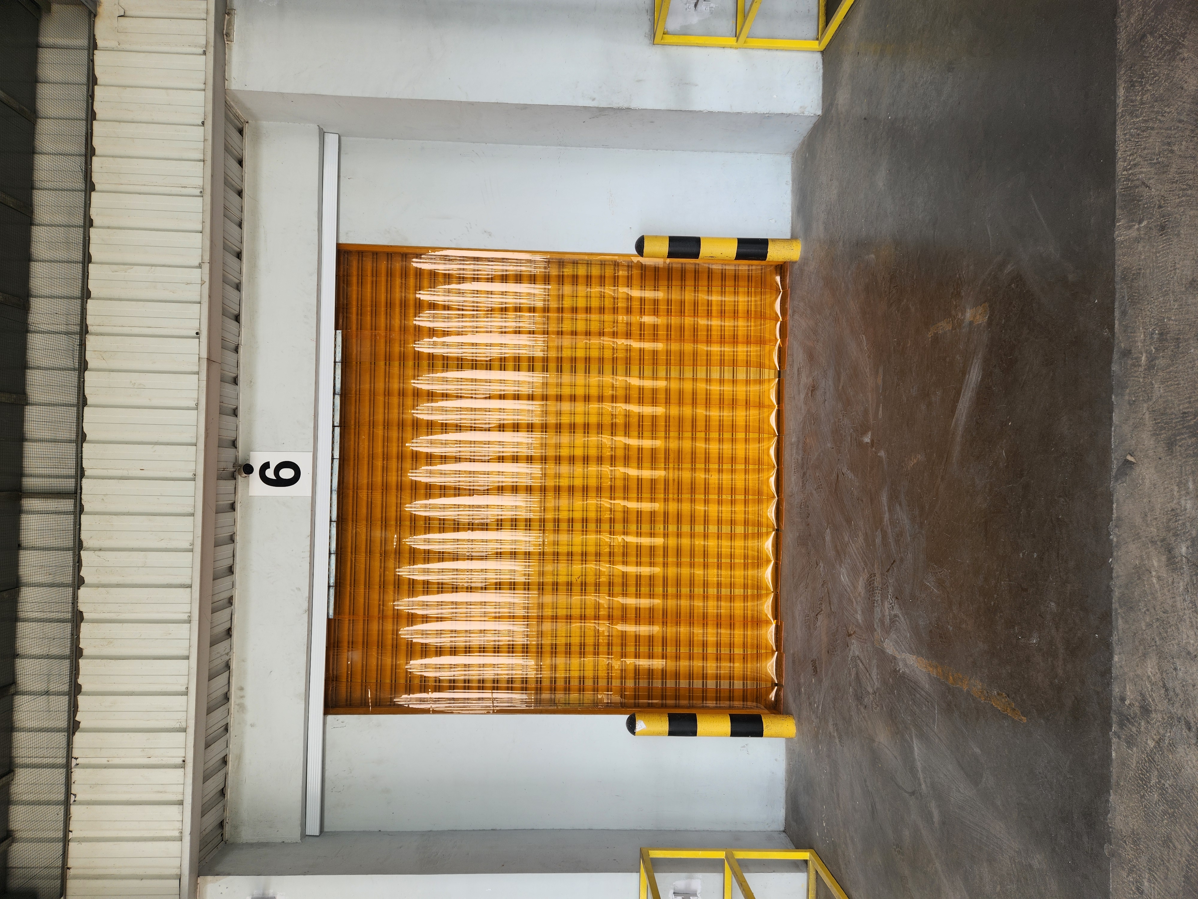 PEMASANGAN PVC CURTAIN